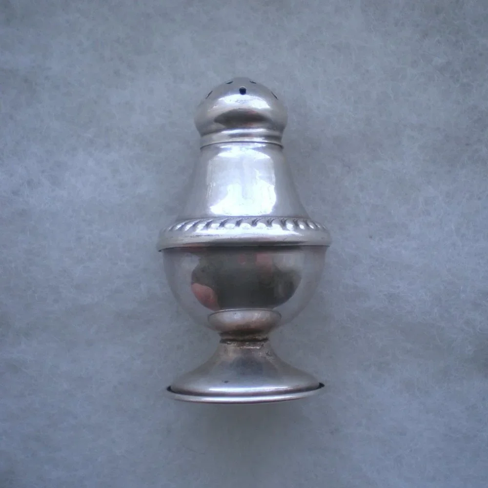 Antique Vintage Designer N.S. Co. solid Sterling Silver Salt Cellar Shaker & Lid